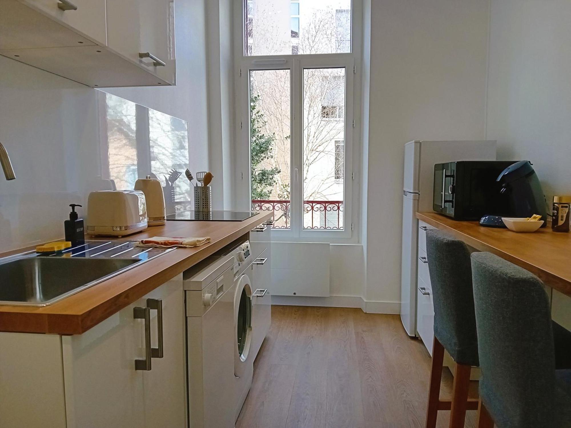 101 - Appart Renove Avec 1 Chambre Spacieuse - Tram Et Clinique Mutualiste A 1 Min Grenoble Exterior photo